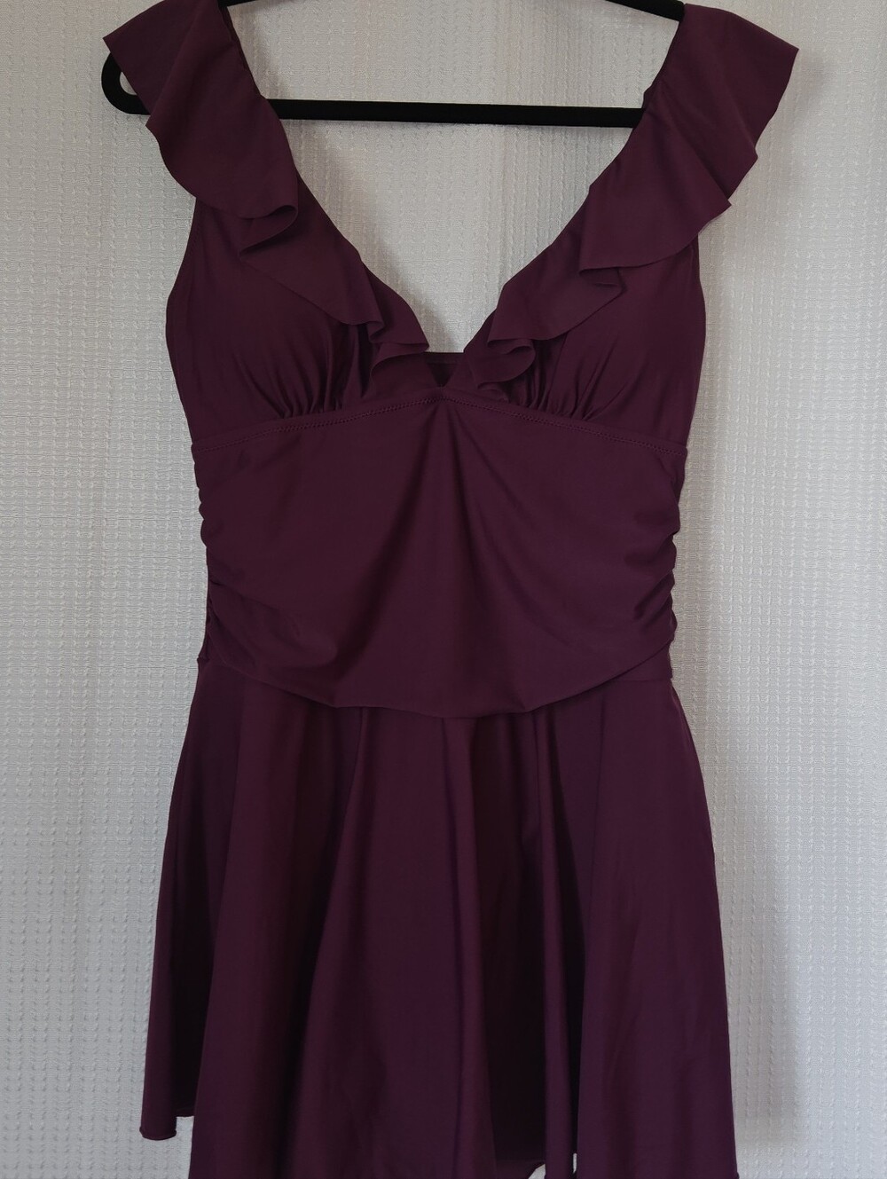 Ruffled V-Neck Shekini Swimdress in Raspberry NWT Size  Large